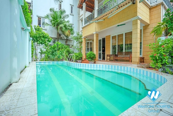Nice house with outside swiming pool for rent in Tay Ho, Ha Noi